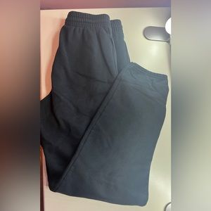size small! black sweats!